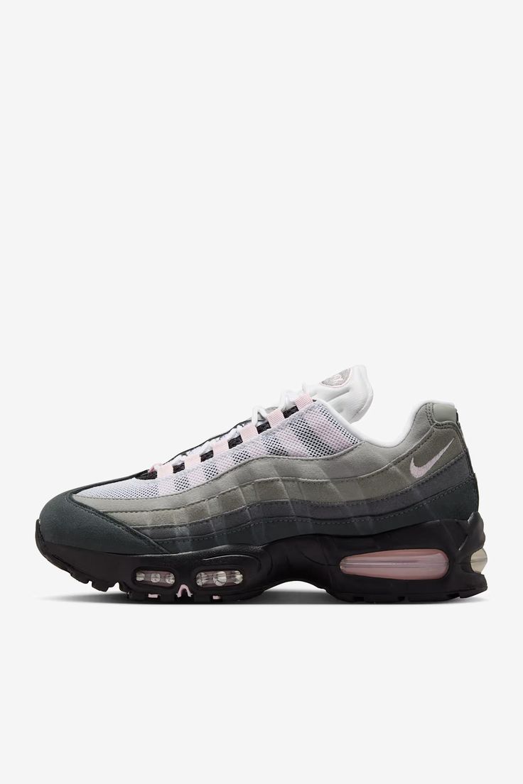 Nike Air Max 95 OG "Big Bubble" in Pink Foam