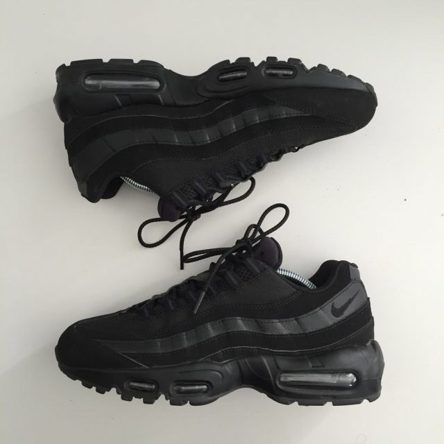 Nike Air Max 95 in the "Triple Black"