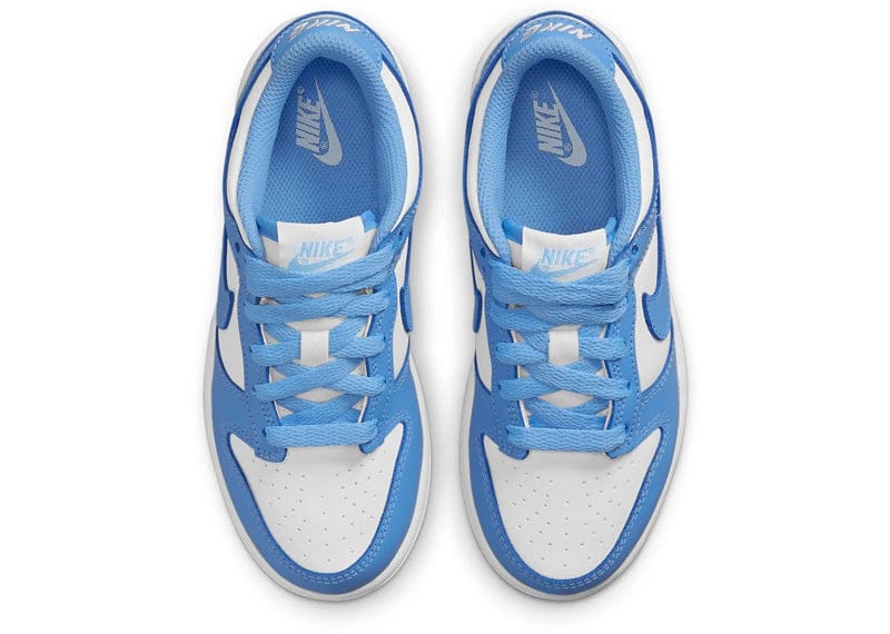 Nike Dunk Low 'University Blue' features a classic two-tone design with crisp white leather panels and vibrant blue leather overlays.