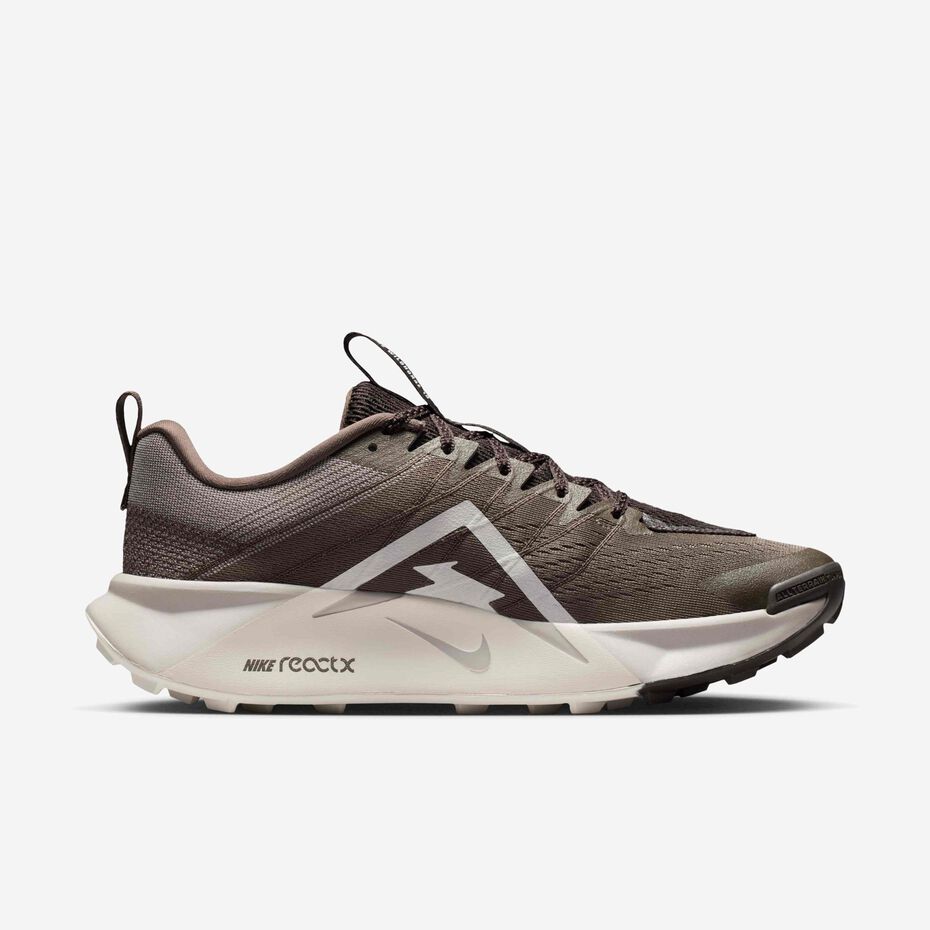 Nike Wildhorse 10 trail-running shoes in an Ironstone/Cave Stone/College Grey colorway.