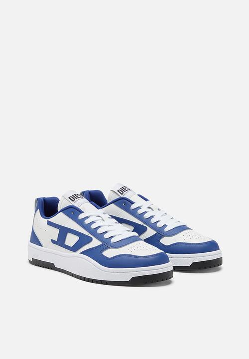 Diesel S-Ukiyo V2 Low sneakers in blue and white, featuring a leather and nylon upper with side "D" branding