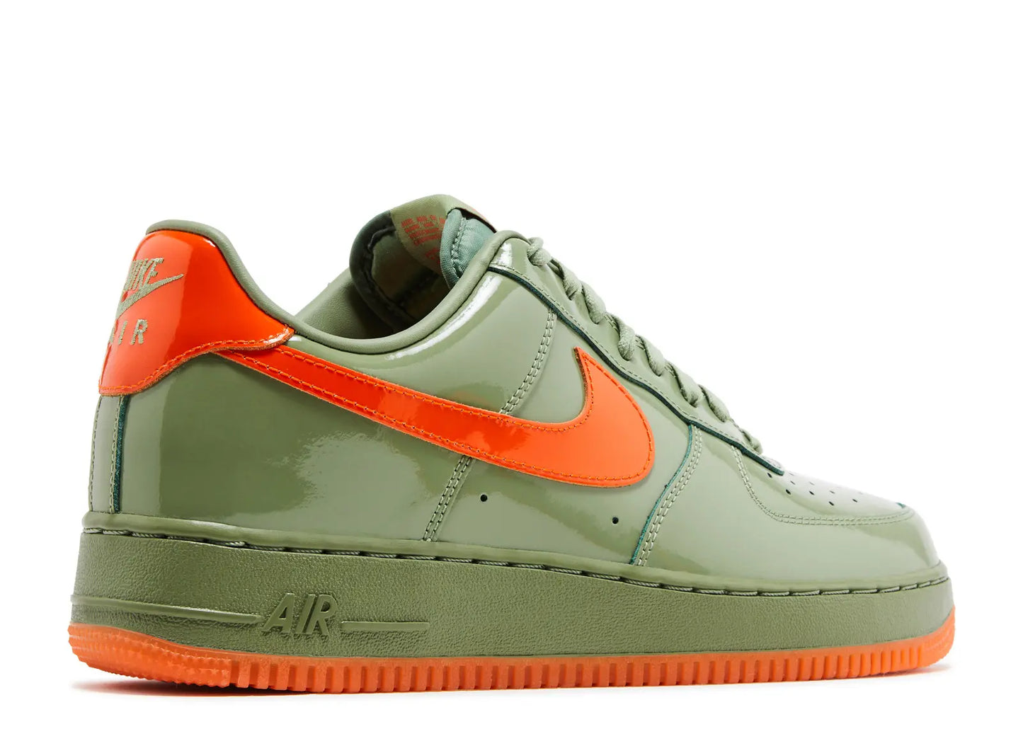 These Nike Air Force 1 '07 Premium sneakers feature a distinctive patent leather upper in Oil Green with contrasting Safety Orange Swooshes and outsoles.Model: Nike Air Force 1 '07 Premium "Oil