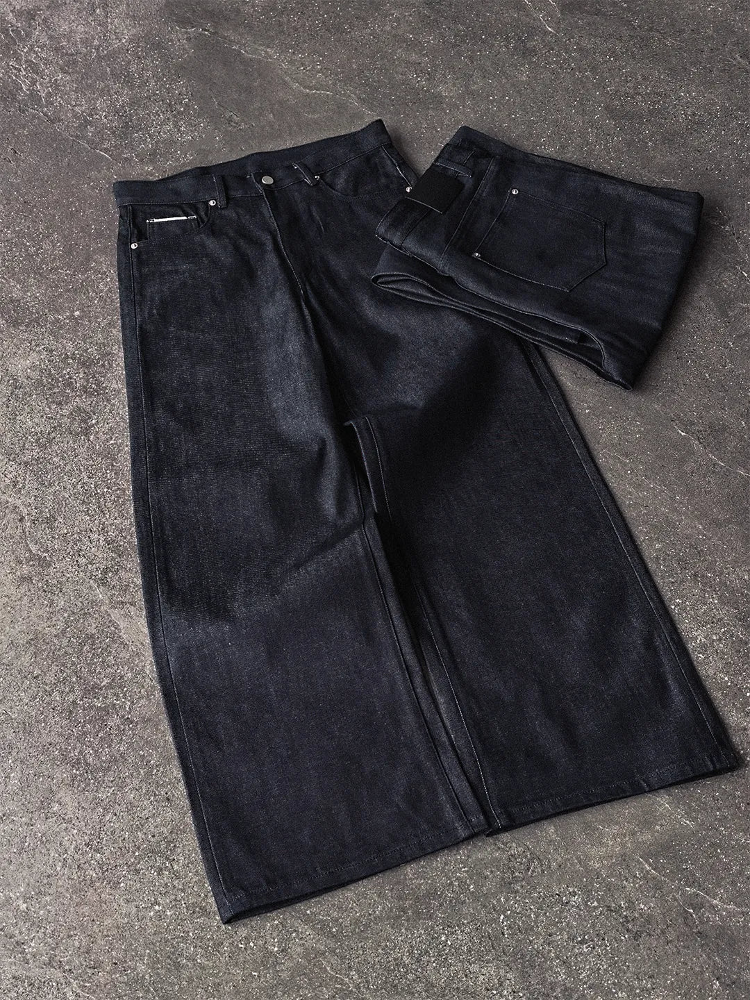 AMOR BAGGY JEANS