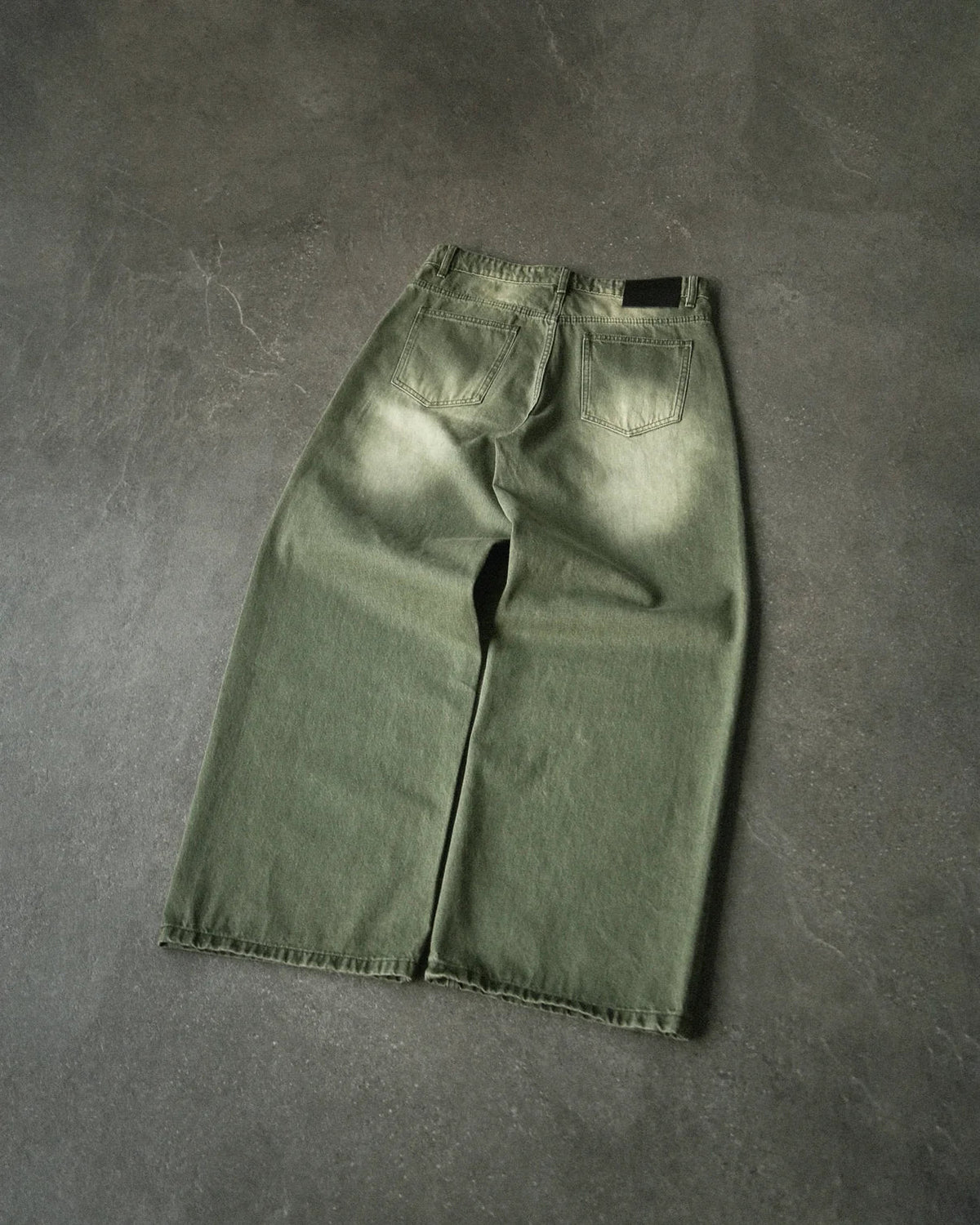 AMOR MATCHA BAGGY JEANS