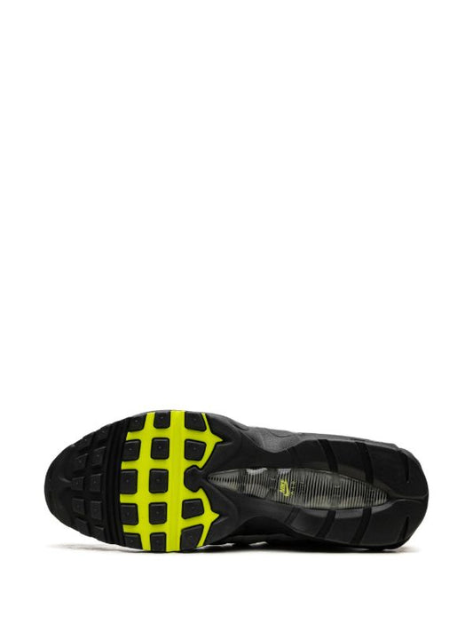 Nike
Air Max 95 "Black Neon" sneakers