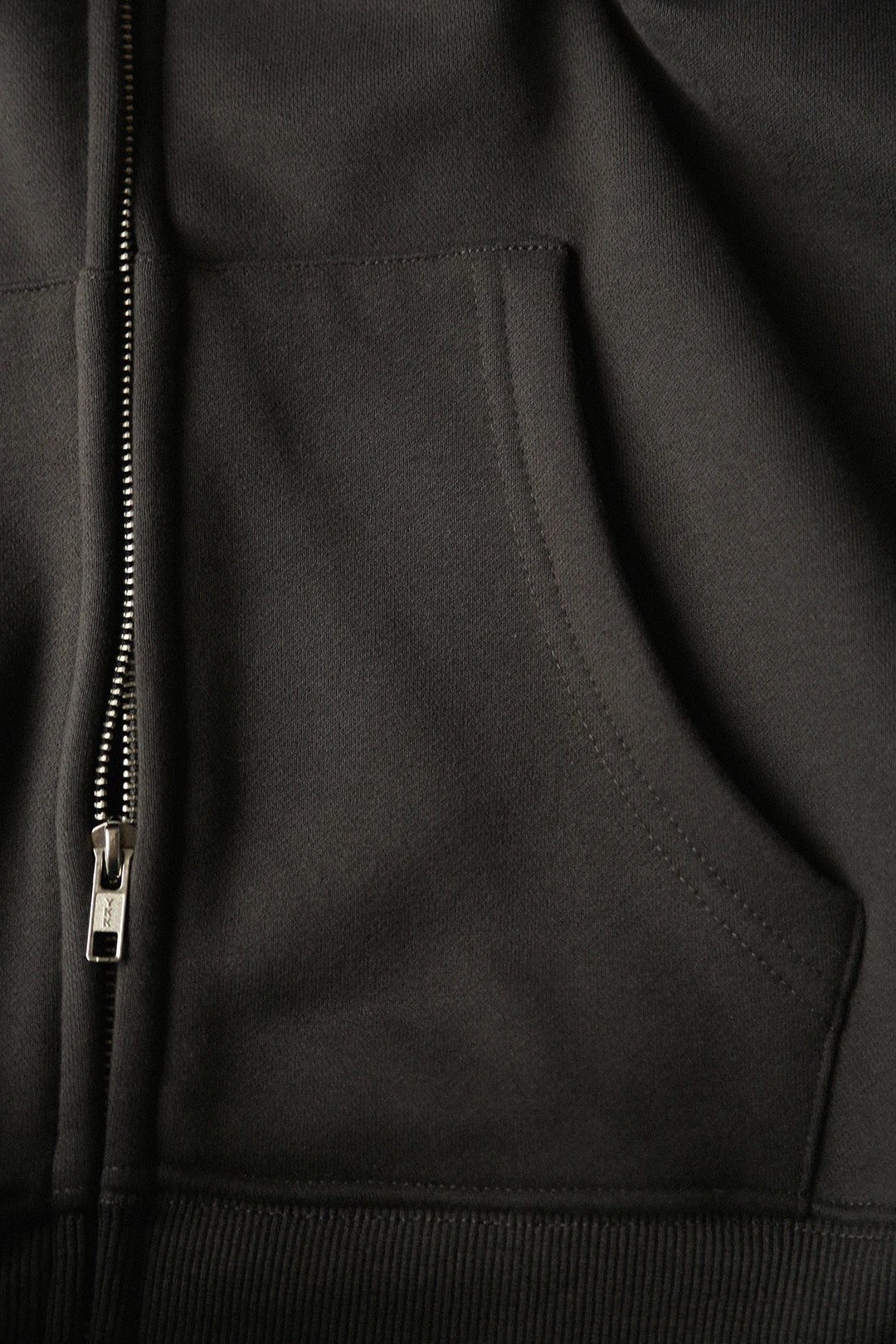 AMOR ZIP UP HOODIE