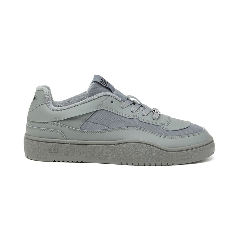 Diesel S-Oval Skate Low sneakers in a grey colorway featuring a distinctive metal D logo charm on the laces.