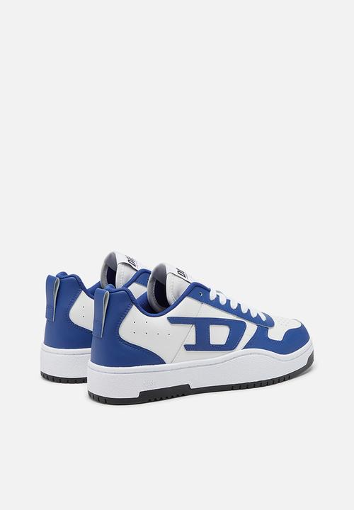 Diesel S-Ukiyo V2 Low sneakers in blue and white, featuring a leather and nylon upper with side "D" branding