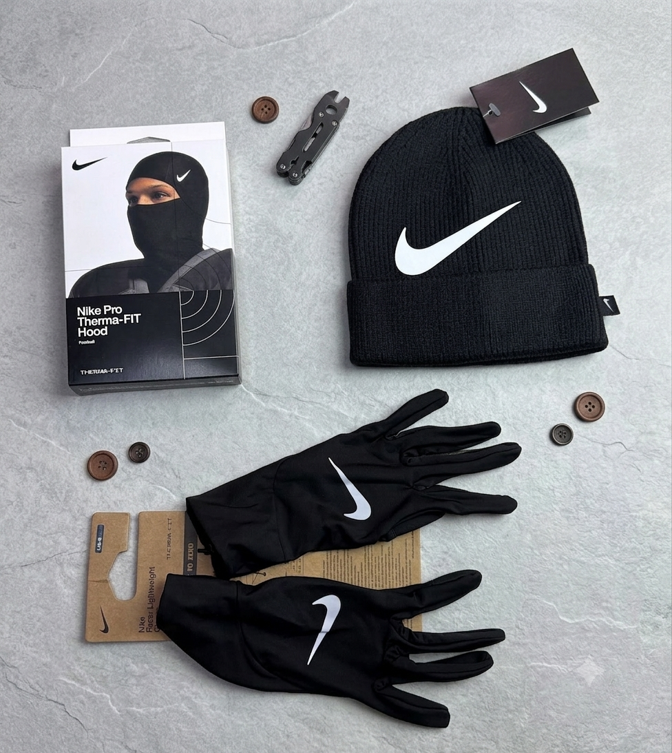 Nike Pro Therma-FIT Hood